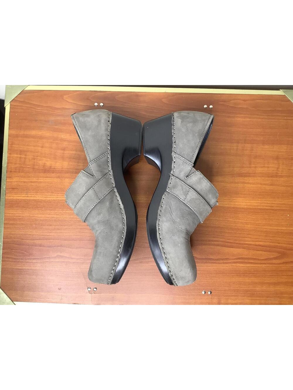 < Dansko Tamara Grey Suede Leather Clogs Size 9.5 > - Picture 5 of 8
